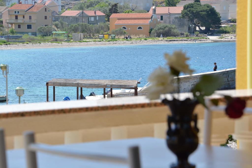 Apartments Buturi Soline (Dalmatia) Exterior foto