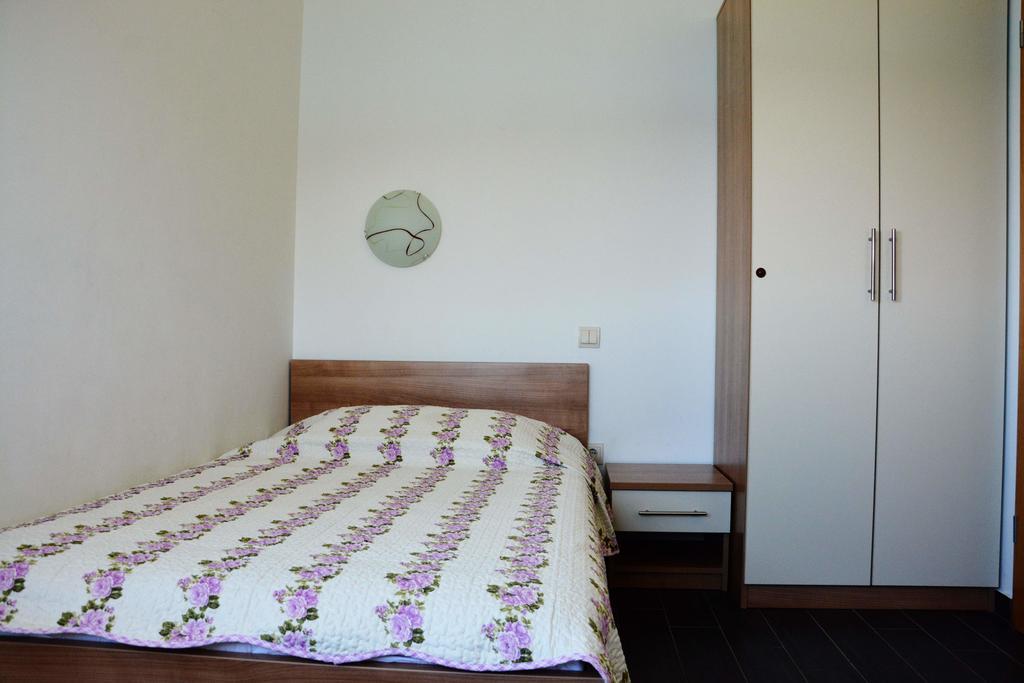 Apartments Buturi Soline (Dalmatia) Exterior foto