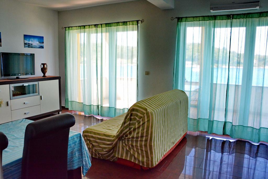 Apartments Buturi Soline (Dalmatia) Exterior foto