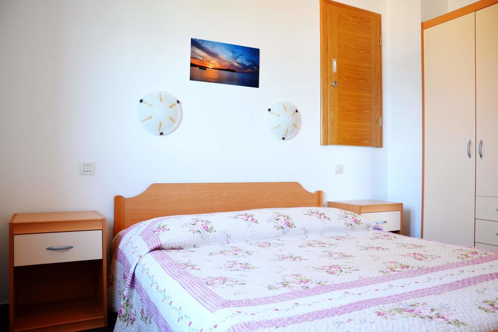Apartments Buturi Soline (Dalmatia) Exterior foto
