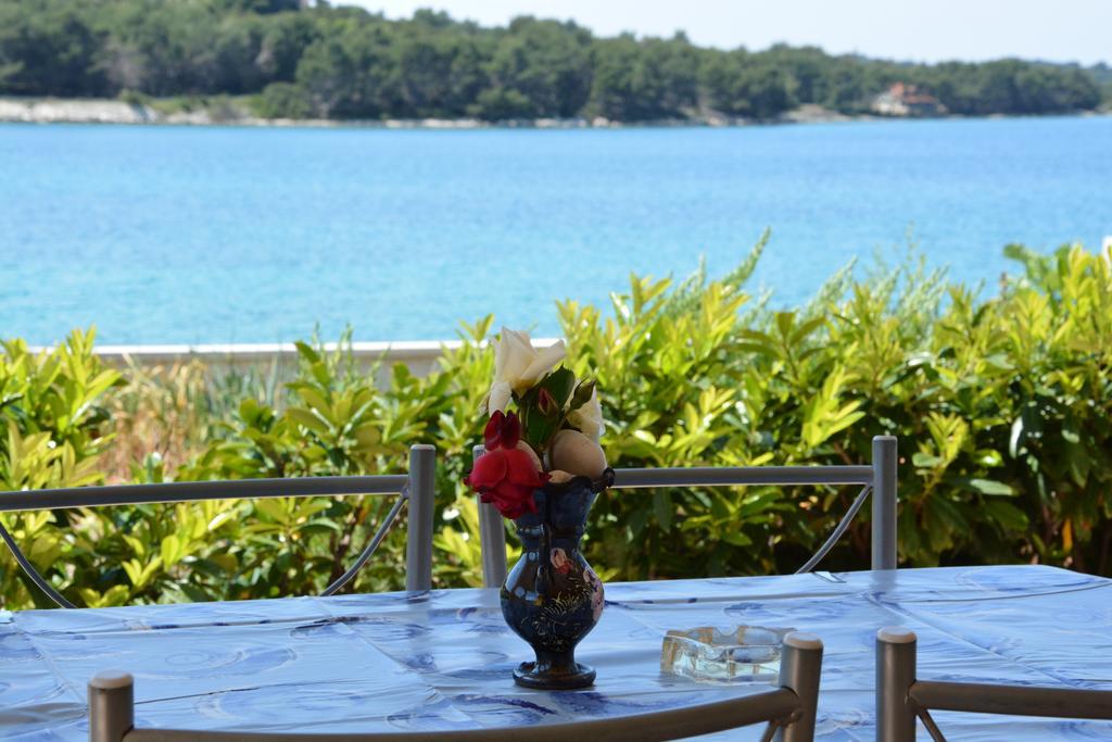 Apartments Buturi Soline (Dalmatia) Exterior foto