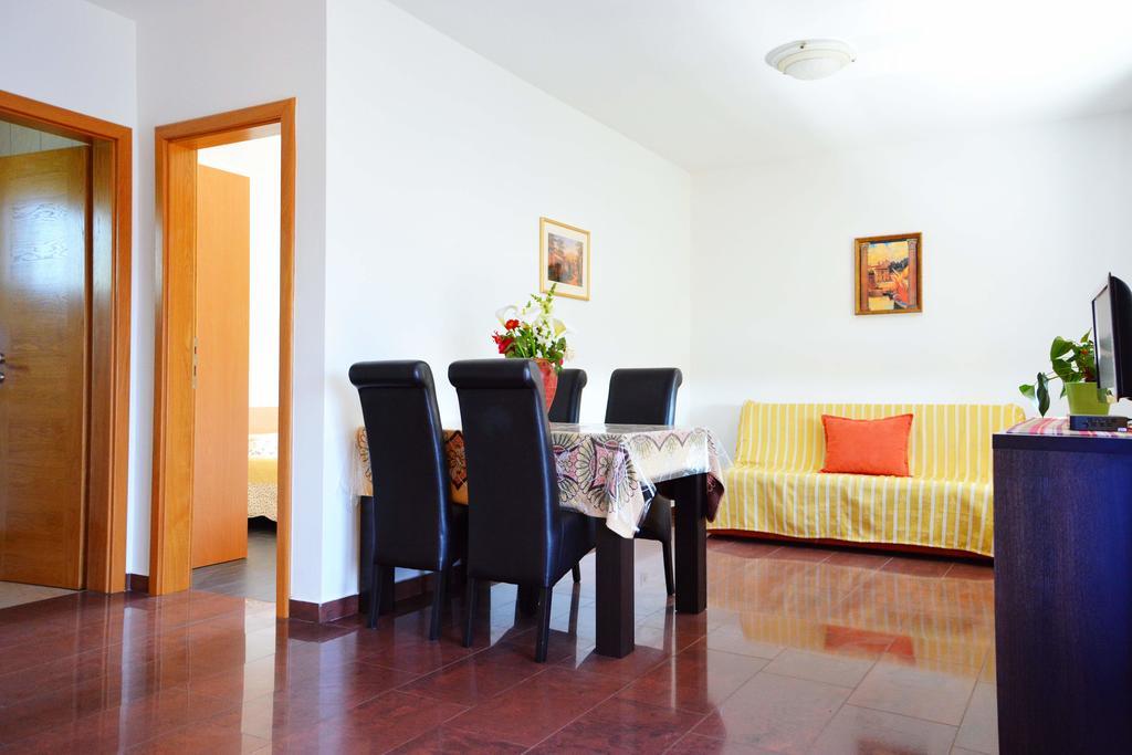 Apartments Buturi Soline (Dalmatia) Exterior foto