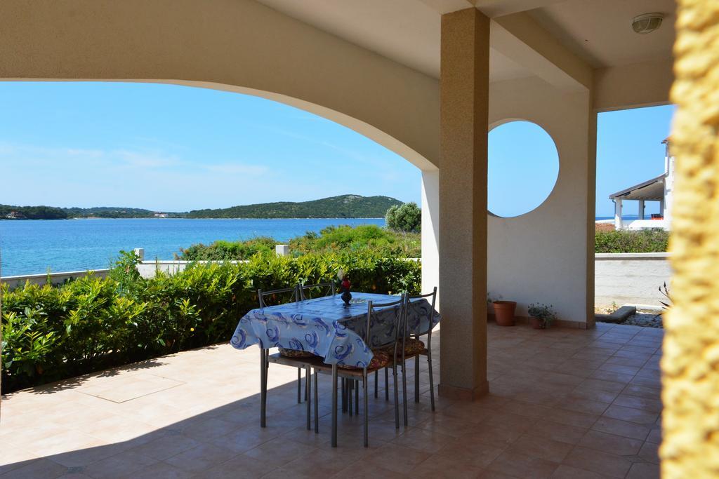 Apartments Buturi Soline (Dalmatia) Exterior foto